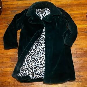 Oversized Badgley Mischka Faux Fur Black Coat